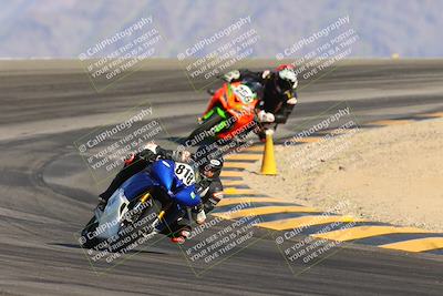 media/Nov-16-2024-CVMA (Sat) [[0e4bb1f32f]]/Race 8-Supersport Middleweight/